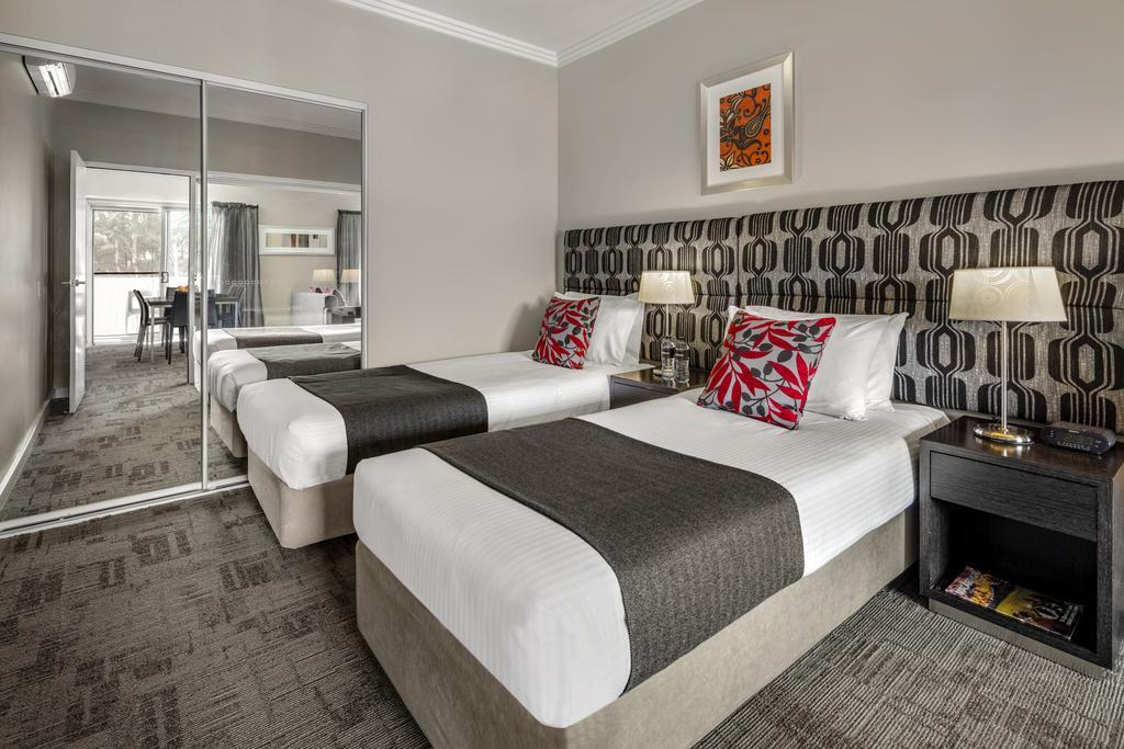Aparthotel Quest 4*