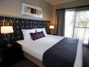 Quest Aparthotel 4*